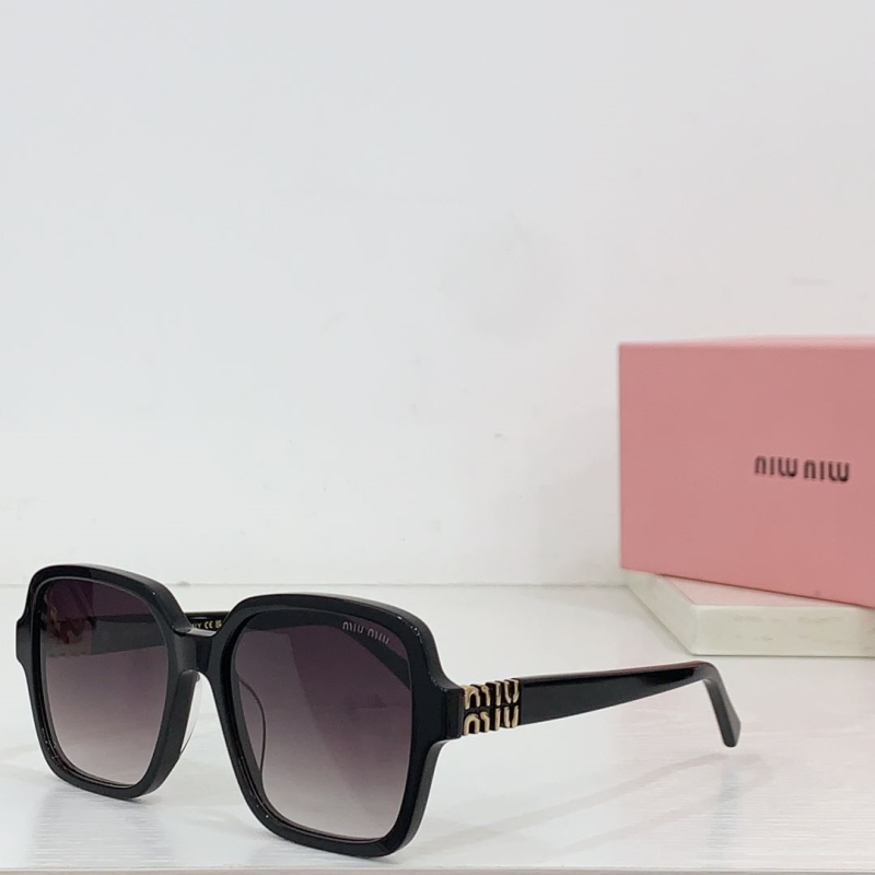 Miu miu Sunglasses